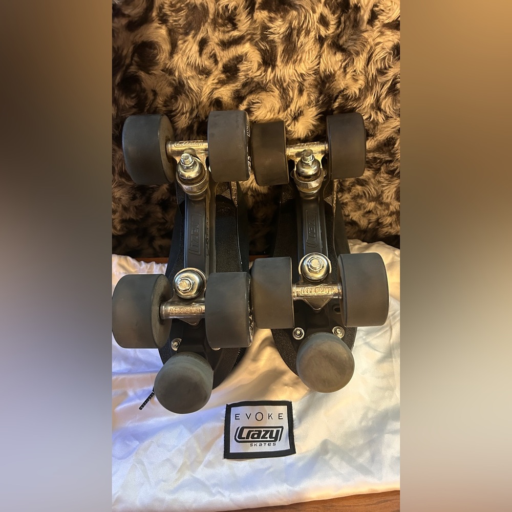 CRAZY SKATES  🛼 size 8 1/2 - Picture 5 of 16